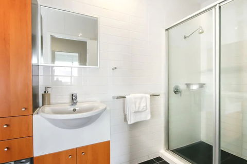 Large 3 Bedroom Apartment With River Views Near The Stadium - Northern Rivers Accommodation 7