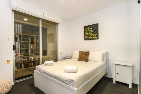 Large 3 Bedroom Apartment With River Views Near The Stadium - Northern Rivers Accommodation 4