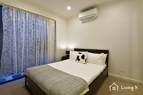 Tomkins Townhouse - Northern Rivers Accommodation 3