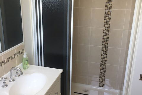 Farmers Quarters - Northern Rivers Accommodation 5