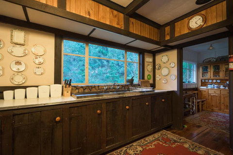 Walhalla Coach House - Northern Rivers Accommodation 1