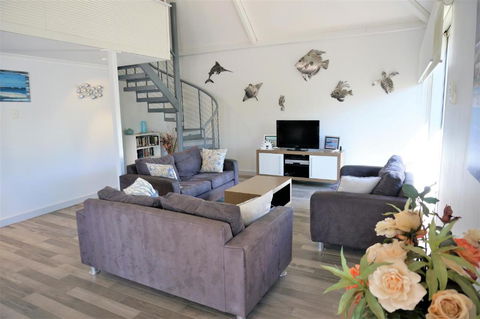 Osprey Holiday Village Unit 121 Fantastic 3 Bedroom Holiday Villa With A Pool In The Complex - Northern Rivers Accommodation 7