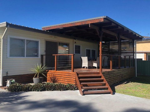 Sandy Shoal 46 Rigney Street Shoal Bay Beach Cottage With Aircon - Northern Rivers Accommodation 6