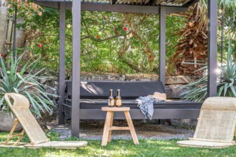 Your Luxury Escape Le Viti 5min Walk To Clarkes Beach - Northern Rivers Accommodation 2