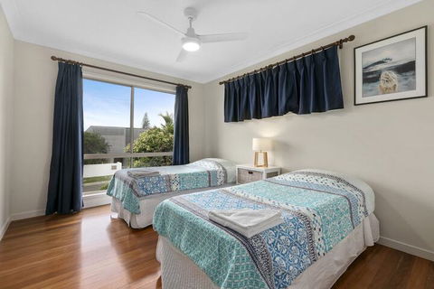 Sundance Pet Friendly Beach House In Peregian! 59 Lorikeet Drive - Northern Rivers Accommodation 7