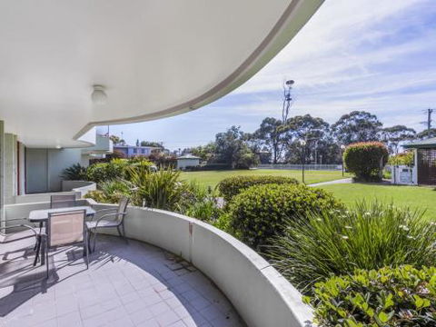 Mitchell Pde 2 / 1a Fathoms - Northern Rivers Accommodation 6