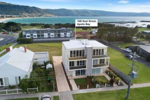 SEA NOOK Seconds From The Beach - Northern Rivers Accommodation 2