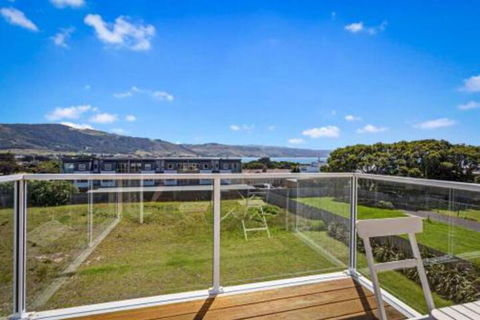 SEA NOOK Seconds From The Beach - Northern Rivers Accommodation 0