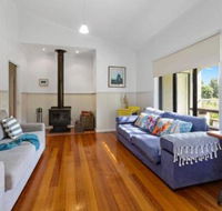 MERMAIDS on MARENGO large home with wifi - Northern Rivers Accommodation