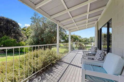 MERMAIDS On MARENGO Large Home With Wifi - Northern Rivers Accommodation 2
