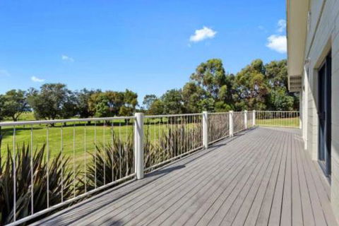 MERMAIDS On MARENGO Large Home With Wifi - Northern Rivers Accommodation 6