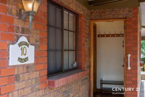 Reef & Vines Port Noarlunga - Northern Rivers Accommodation 4