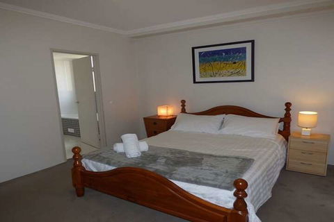 The Apartment Service BUCHN - Northern Rivers Accommodation 7