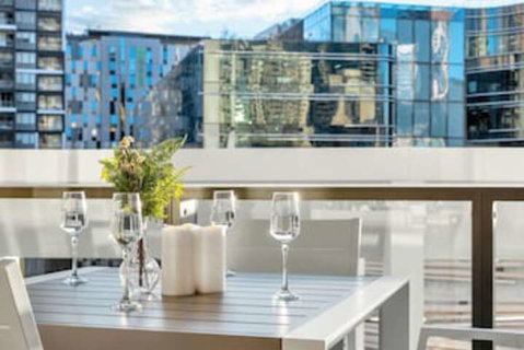 I02-china Town Luxury Service Apartment - Northern Rivers Accommodation 0