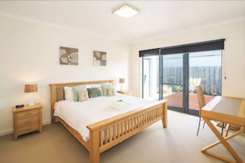 Dolphin Shore - Northern Rivers Accommodation 1