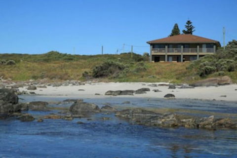 Augusta Beachfront Accommodation - Northern Rivers Accommodation 0