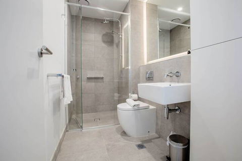 Stunning Bright Apartment At Hawthron/Glenferrie Station - Northern Rivers Accommodation 6