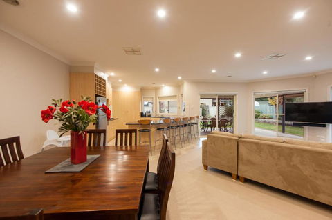 Simms Retreat - Northern Rivers Accommodation 5
