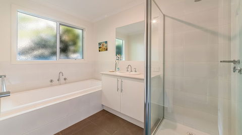 House On 37 Barramundi Near Smiths - Northern Rivers Accommodation 4
