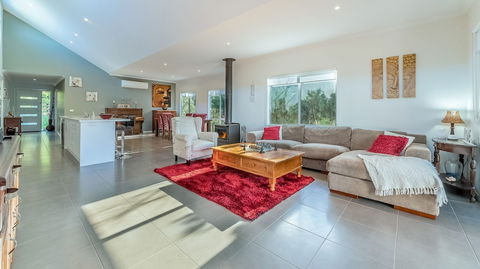 House On 37 Barramundi Near Smiths - Northern Rivers Accommodation 6
