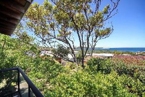 3 Bedroom House At Garuwa Street - Northern Rivers Accommodation 4