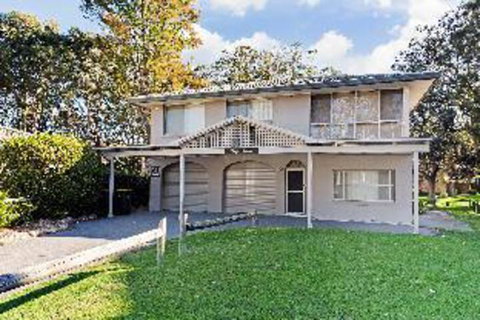 3 Bedroom House Bay Serene 15 Mistral Close - Northern Rivers Accommodation 1