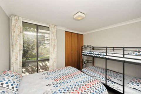 The Crest Unit 5 / 6 8 Tomaree Road - Northern Rivers Accommodation 0