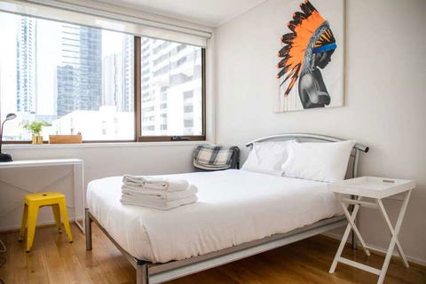 Cozy 3 Bedroom Apartment In The Heart Of Melbourne CBD - Northern Rivers Accommodation 2