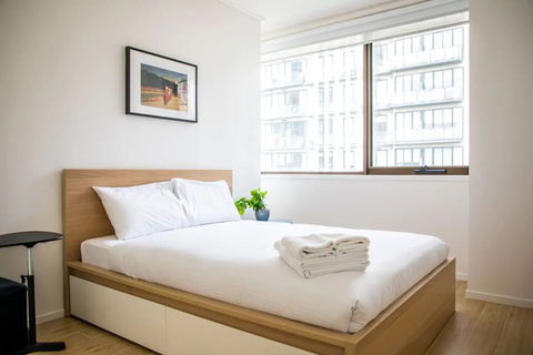 Cozy 3 Bedroom Apartment In The Heart Of Melbourne CBD - Northern Rivers Accommodation 4