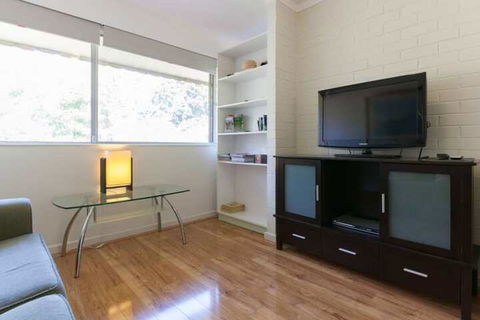 Rosalie Apartment Central Perth Location - Northern Rivers Accommodation 4