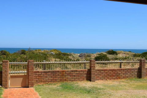 Watersun Beach House - Northern Rivers Accommodation 7