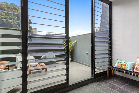 GRATTAN A Premier Location & Modern Space - Northern Rivers Accommodation 6