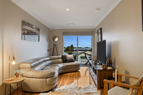 Resort Style Home Near Airport & CBD - Northern Rivers Accommodation 0