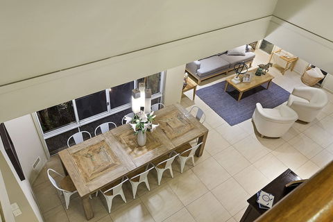 Resort Style Home Near Airport & CBD - Northern Rivers Accommodation 6