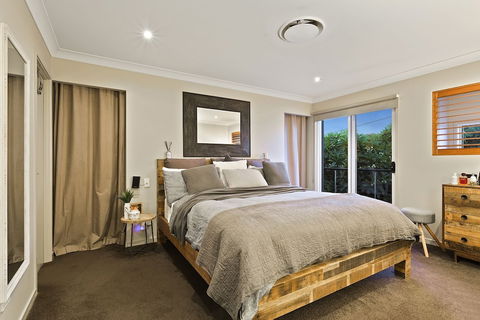 Resort Style Home Near Airport & CBD - Northern Rivers Accommodation 4