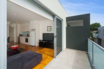 Style In The Heart Of Caulfield - Northern Rivers Accommodation 6
