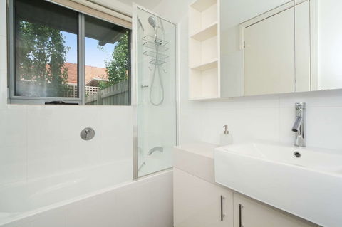 Style In The Heart Of Caulfield - Northern Rivers Accommodation 1