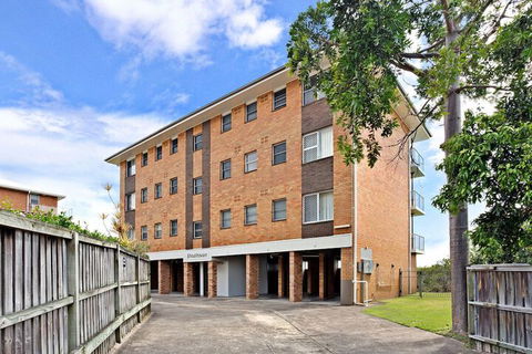 Shoalhaven Unit 1 / 28 Voyager Close - Northern Rivers Accommodation 1