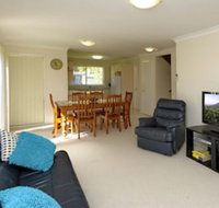 Pebble Parade1 / 8 - Northern Rivers Accommodation