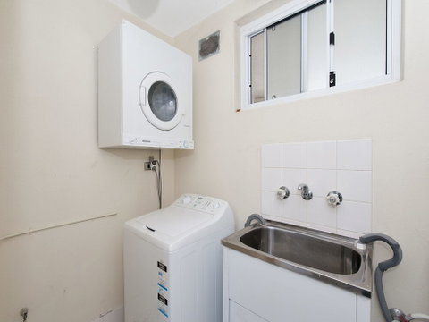 Shoal Edge Unit 1 / 31Shoal Bay Road - Northern Rivers Accommodation 3