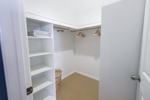 Absolute Airlie Central Airlie Beach - Northern Rivers Accommodation 2
