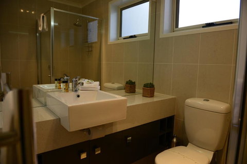 Skyline Best Executive Bendigo CBD Accommodation 2020 21 - Northern Rivers Accommodation 1