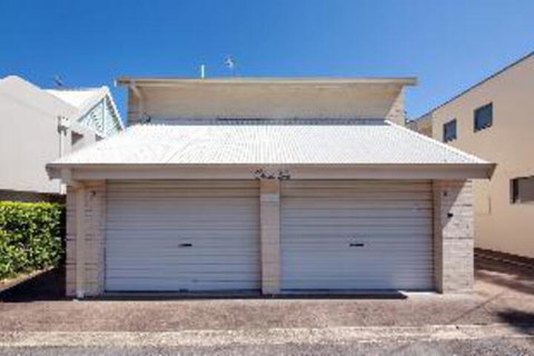 3 Bedroom House Classic View 2 / 49 Victoria Parade FREE WIFI - Northern Rivers Accommodation 1