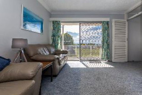 2 Bedroom Apartment Castaways Unit 1 - Northern Rivers Accommodation 4