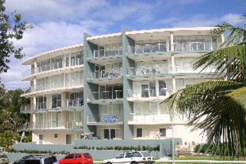 4 Bedroom Apartment Oasis Unit 11 - Northern Rivers Accommodation 2