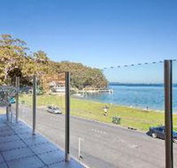 2 Bedroom Apartment Little Hut Unit 3 20 Kurrawa Close - Northern Rivers Accommodation