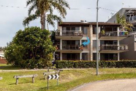 3 Bedroom Apartment Tradewinds Unit 3 - Northern Rivers Accommodation 2
