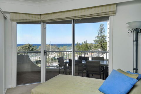 Moroccan Resort HR Surfers Paradise - Northern Rivers Accommodation 1