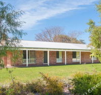 Dunsborough Holiday Homes Lens Lair Quindalup - Northern Rivers Accommodation