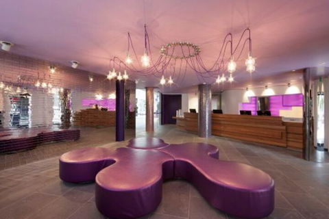 Melbourne Port Wharf Suite - Northern Rivers Accommodation 2